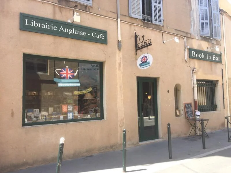 Le Book in Bar librairie-bar - façade à Aix-en-provence